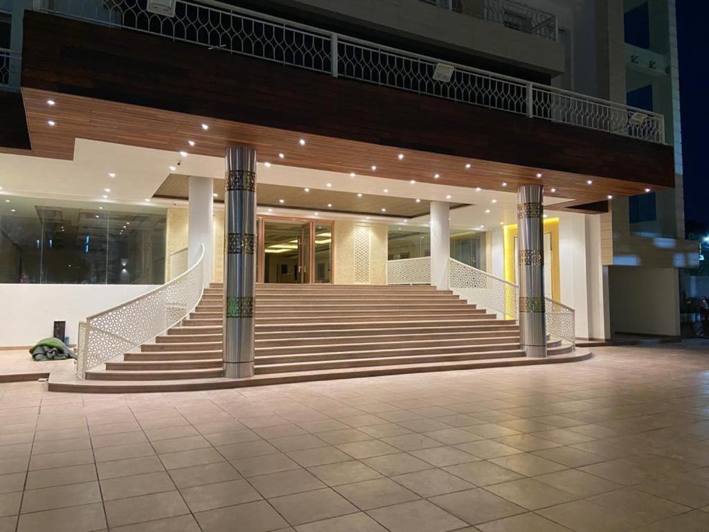 Acco Grand Hotel ラクナウ エクステリア 写真