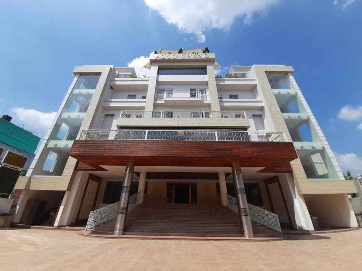 Acco Grand Hotel ラクナウ エクステリア 写真